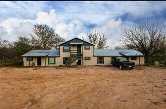 Building Photo - 2087 W Osr