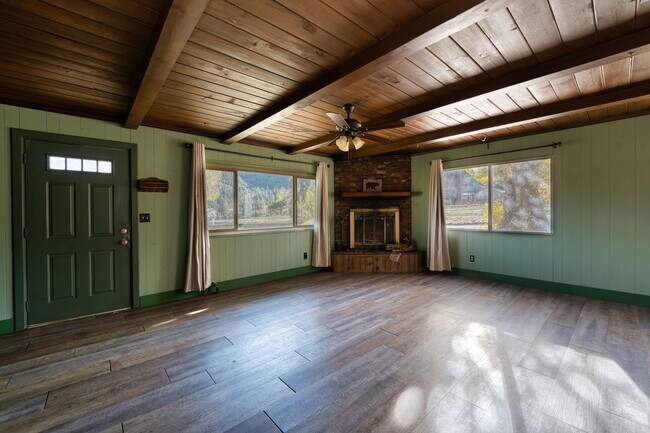 Building Photo - 16521 Mil Potrero Hwy