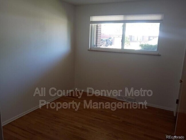 Building Photo - 1610 S Allison St