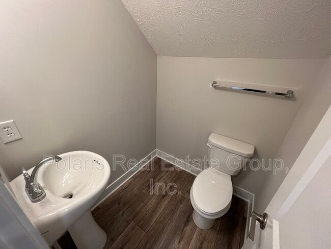 Building Photo - 577 Steinbeck Pl