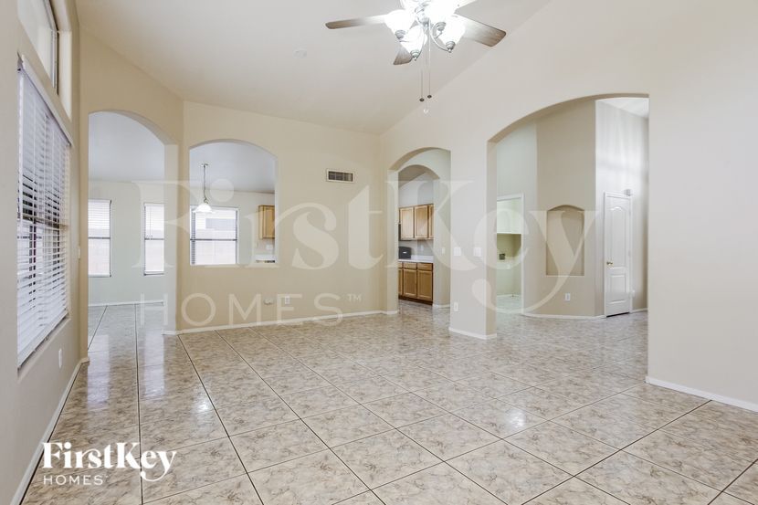 Building Photo - 2405 N 128th Dr