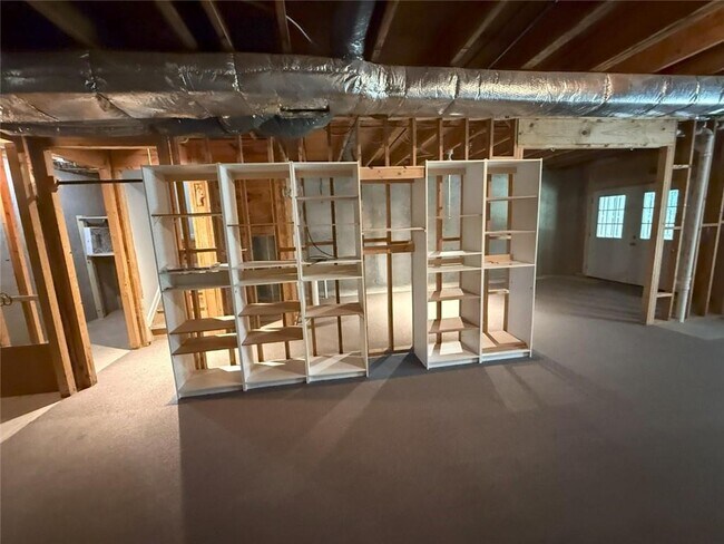 Building Photo - 290 Sweetwater Trce