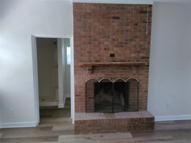 Building Photo - 264 C St