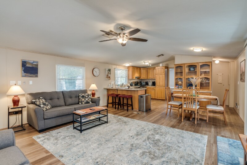 Building Photo - 5424 W Lazy Heart St