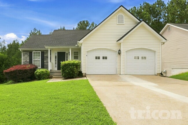 Building Photo - 5743 Village Loop