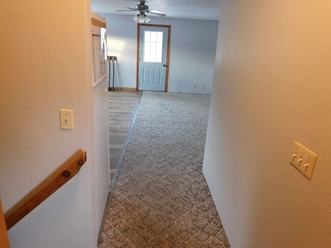 Building Photo - "Charming 2-Bedroom Retreat in Pequot Lakes!"