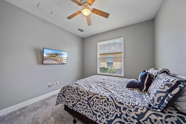 Building Photo - 8015 Spring Marsh Dr