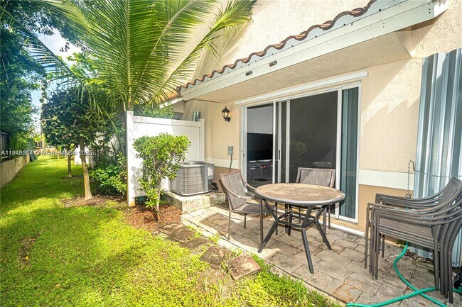 Building Photo - 2820 NW 180th St