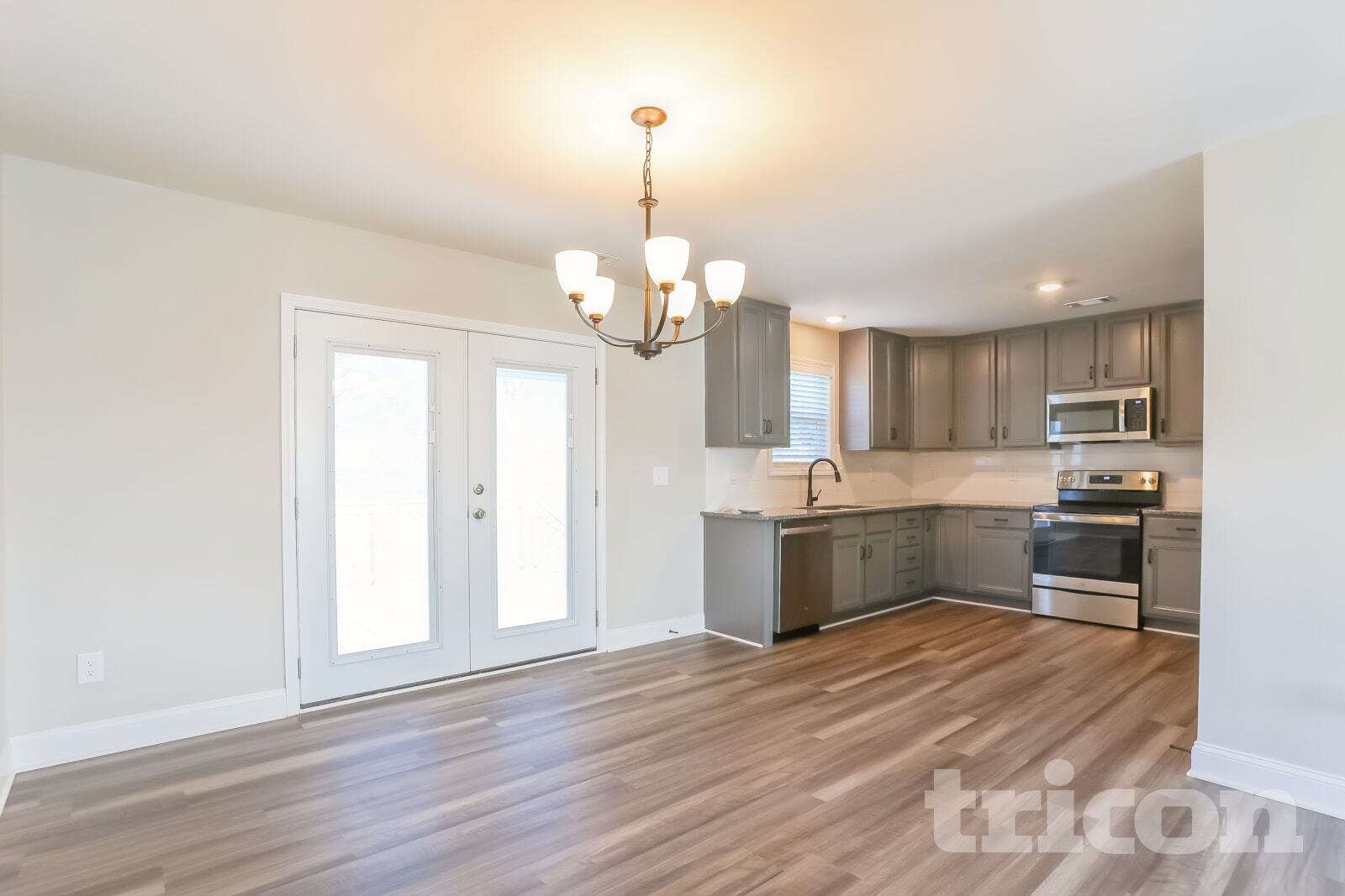 Building Photo - 209 Hampton Oaks Cir