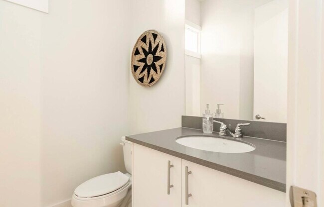 Building Photo - 10211 Las Nubes Ave