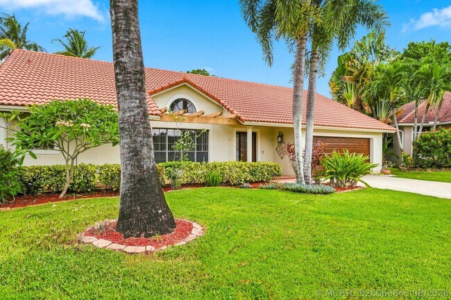 Building Photo - 10798 Cypress Bend Dr
