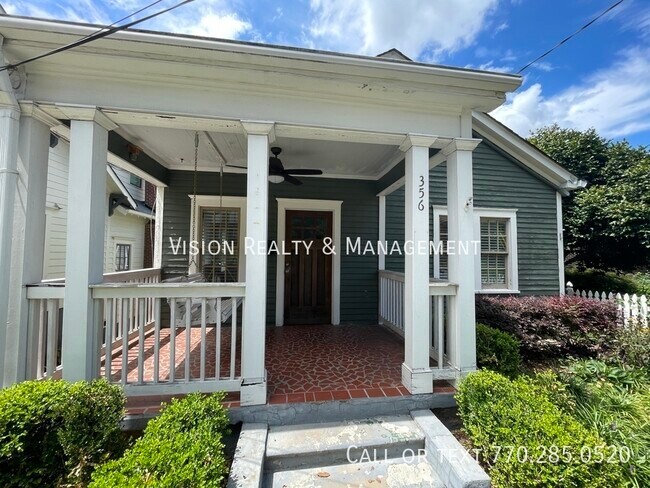 Building Photo - 356 Sinclair Ave NE