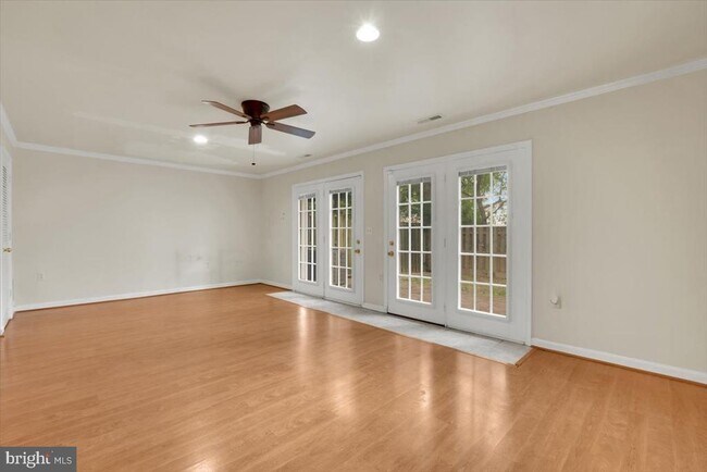 Building Photo - 2904 Oakton Crest Pl