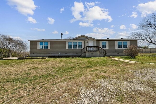 Building Photo - 10801 Bradshaw Rd