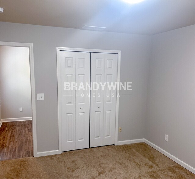 Building Photo - 2585 Kolb Manor Cir SW