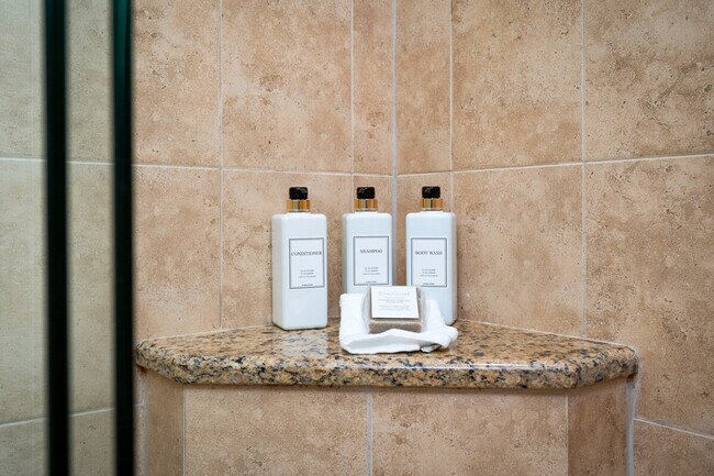 Building Photo - 149 Beachcomber St