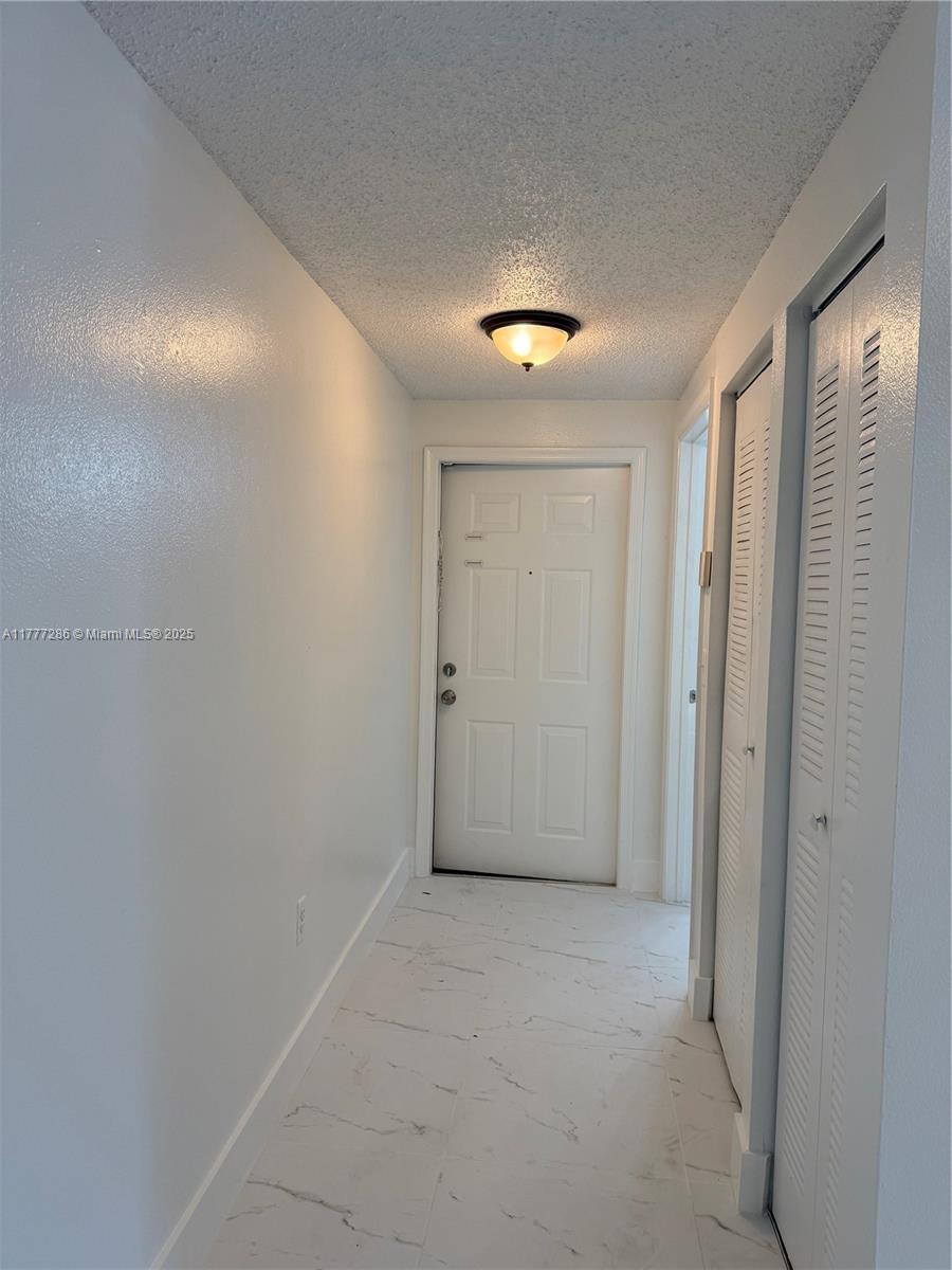 Building Photo - 3221 Sabal Palm Mnr