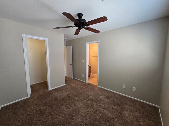 Building Photo - A Stunning 4 Bedroom Home in South West La...