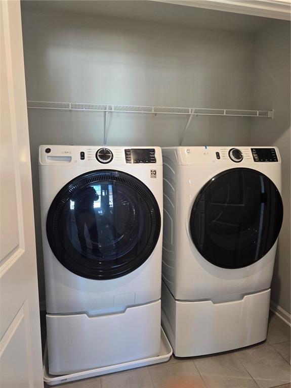 Building Photo - 3085 Cambridge Ml St