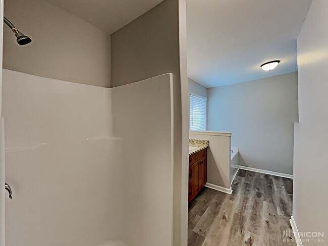 Building Photo - 232 Bethany Manor Ct