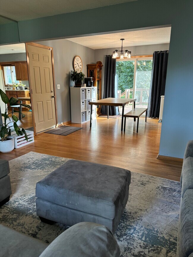 Dining Room - 108 Bluwood Ave