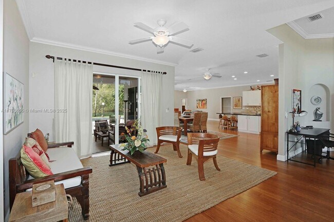 Building Photo - 3140 Fairways Dr