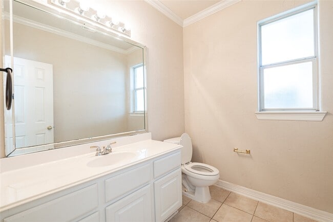 Building Photo - 24319 Bay Hill Blvd