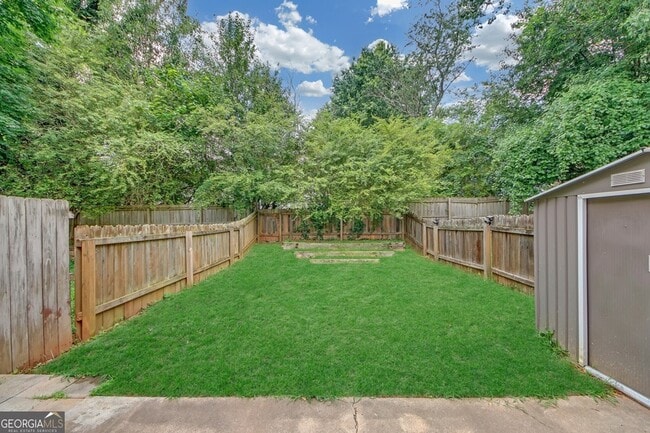 Building Photo - 4000 Sand Wedge Cir