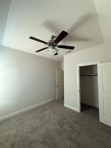 Building Photo - 6033 Dandelion Dr