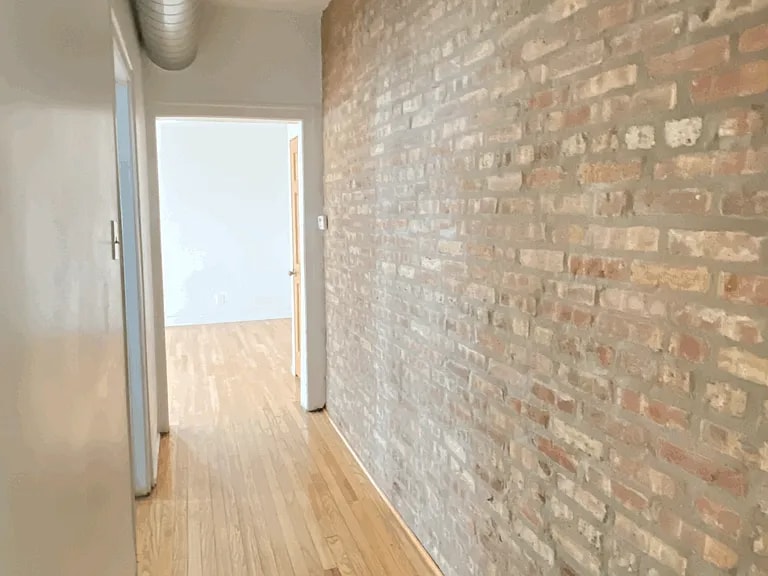 Building Photo - 3429 W Hirsch St