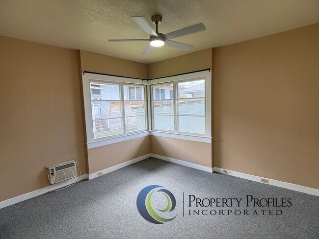 Building Photo - WS854ach