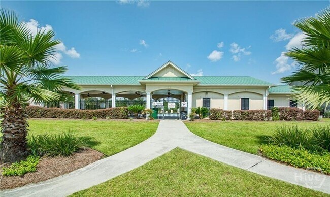 Building Photo - 186 Savannah Ln