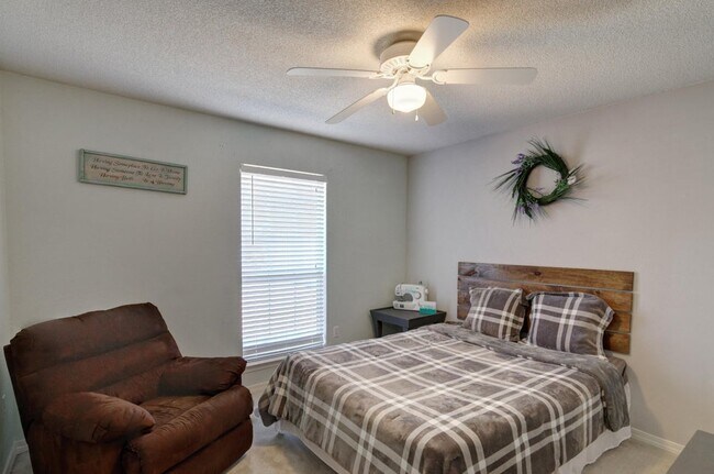 Building Photo - 8271 Branston Dr