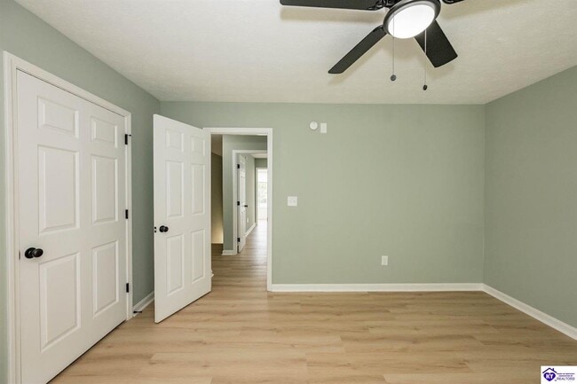 Building Photo - 115 Poplar Cir