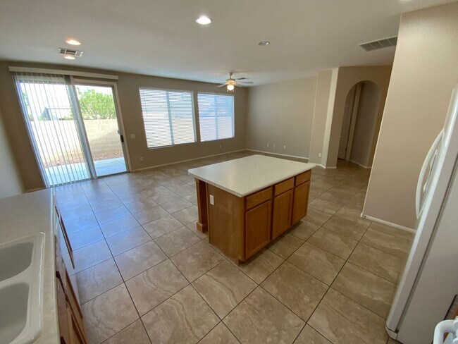 Building Photo - 1022 Pecos River Ave