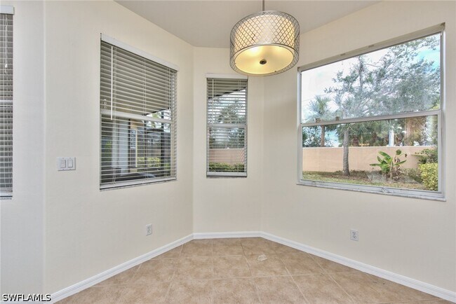 Building Photo - 15754 Cutters Ct