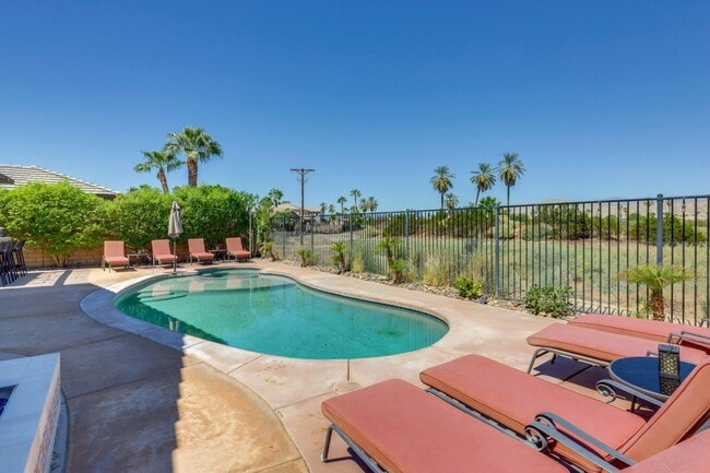 Building Photo - 84644 Pavone Way