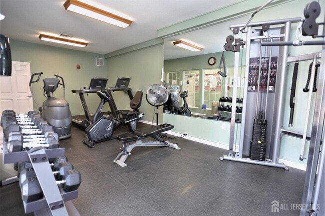 Building Photo - 22 Briarwood Ct