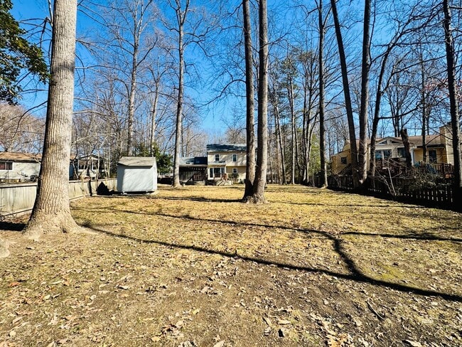 Building Photo - COMING SOON - AQUIA HARBOUR - PET FRIENDLY (UPON APPROVAL) - CONVERTED GARAGE