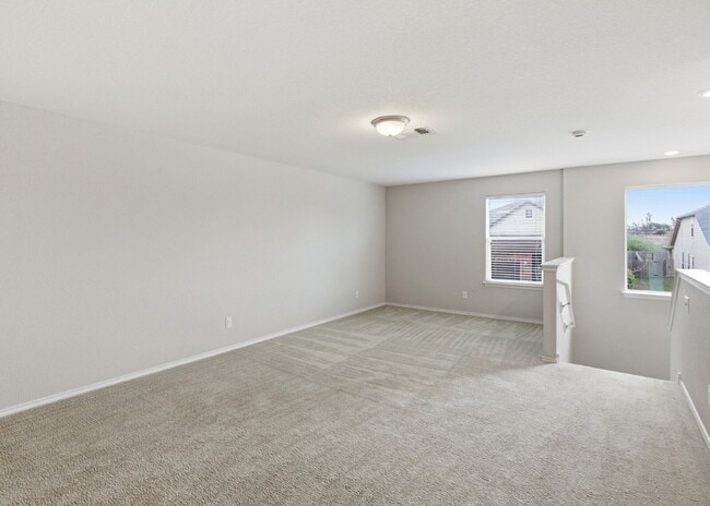 Building Photo - Move-In Ready Home in Landmark Pointe with Included Appliances