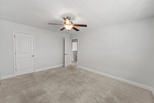 Building Photo - Spacious 5-Bedroom Home in The Palms at New Hampstead with Office & Screened Porch