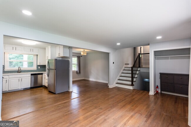 Building Photo - 2752 Arrowood Dr