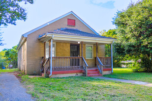 Building Photo - 1407 Chambers St