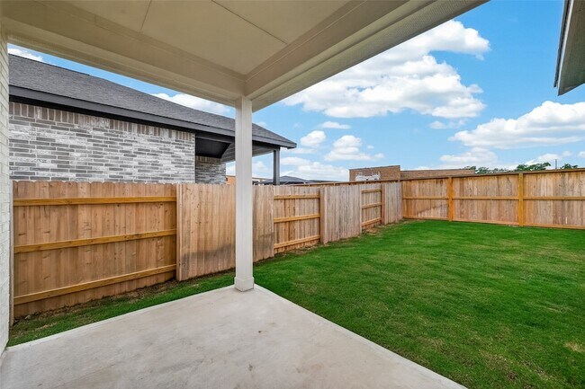 Building Photo - 7327 Blue Gentiana Ln