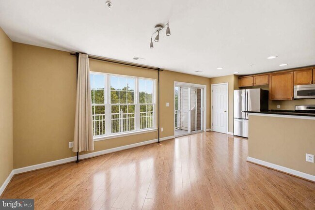 Building Photo - 4473 Beacon Grove Cir