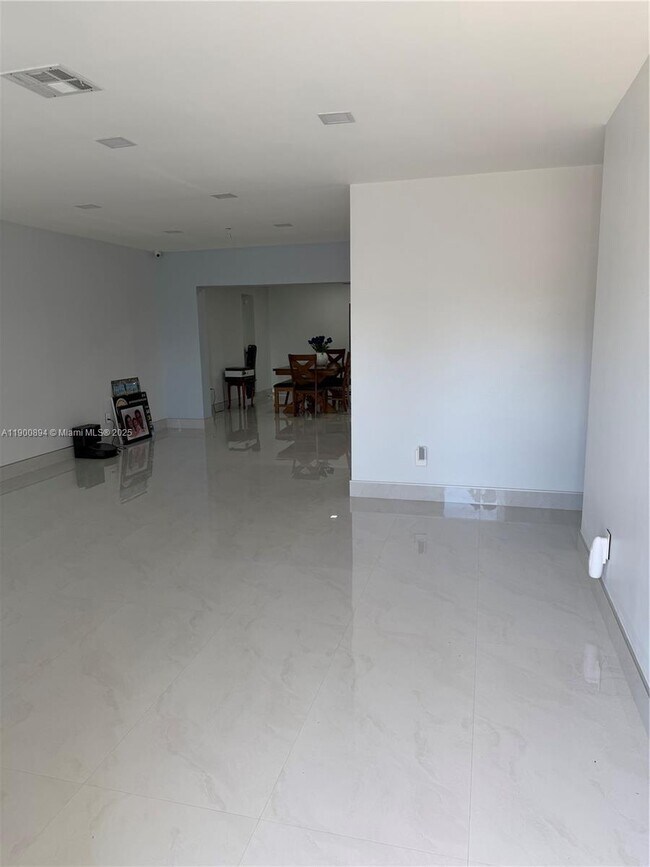 Building Photo - 12525 SW 187th Terrace