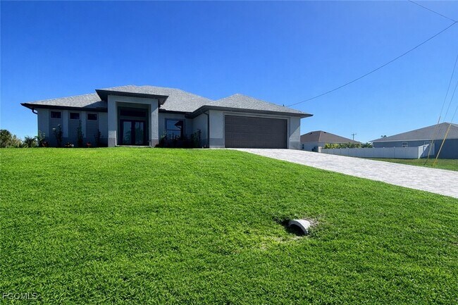 Building Photo - 3545 NW 41st Ave