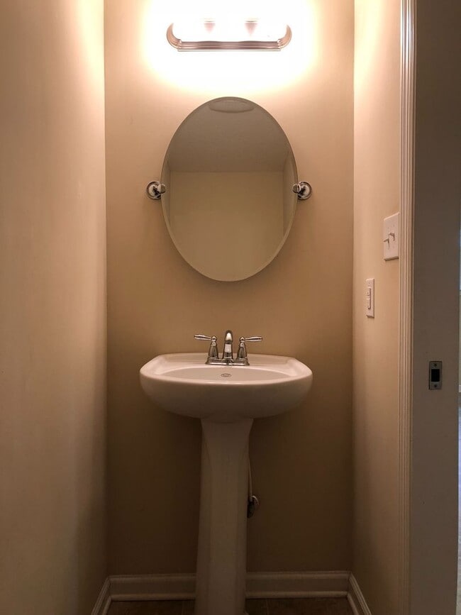 Building Photo - Super Sugarberry