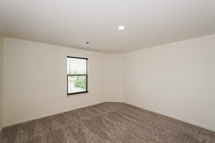 Building Photo - 809 Clark Dr