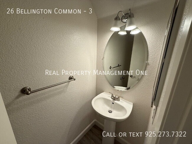 Building Photo - 26 Bellington Common